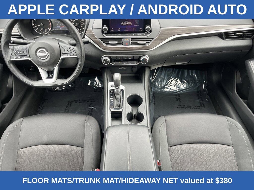 Used 2025 Nissan Altima 2.5 SV image 2