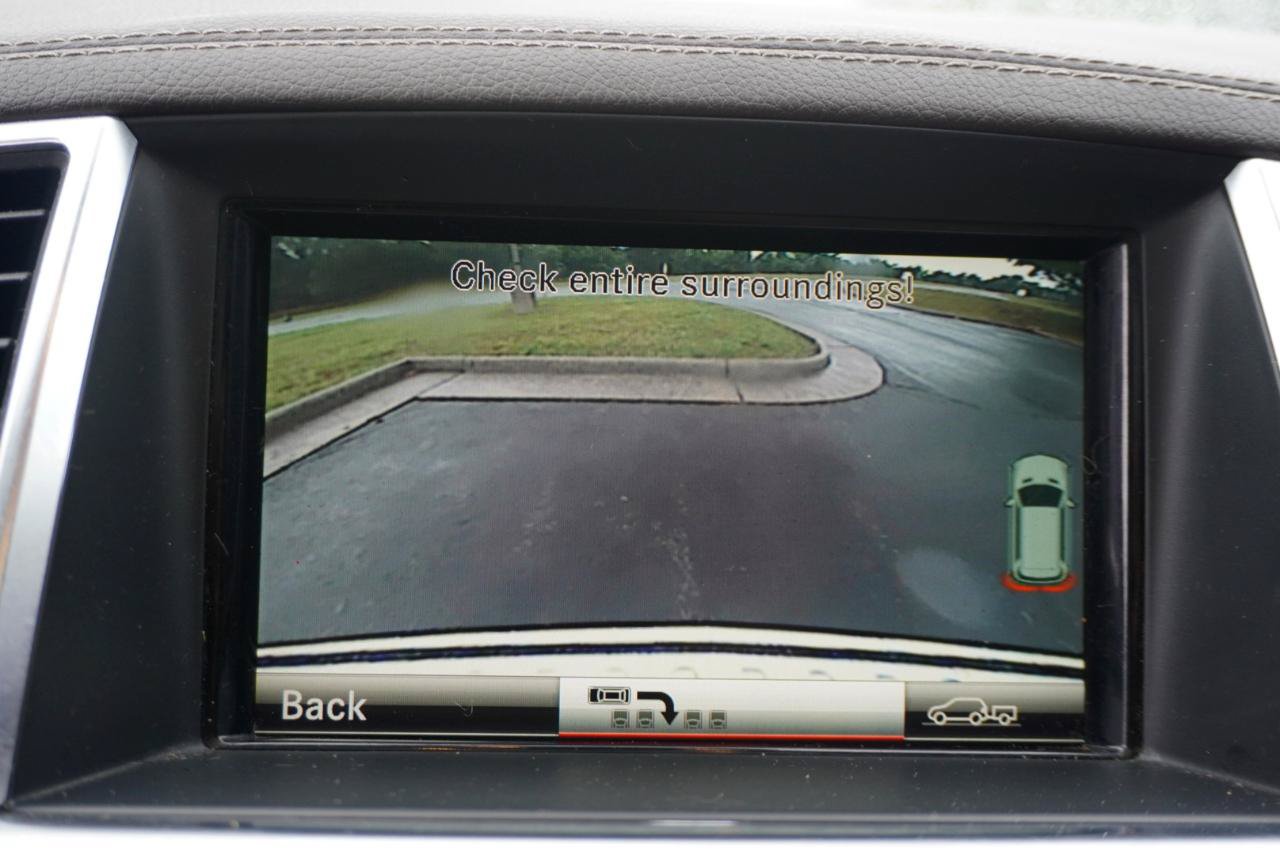Used 2013 Mercedes-Benz GL 550 4MATIC image 39