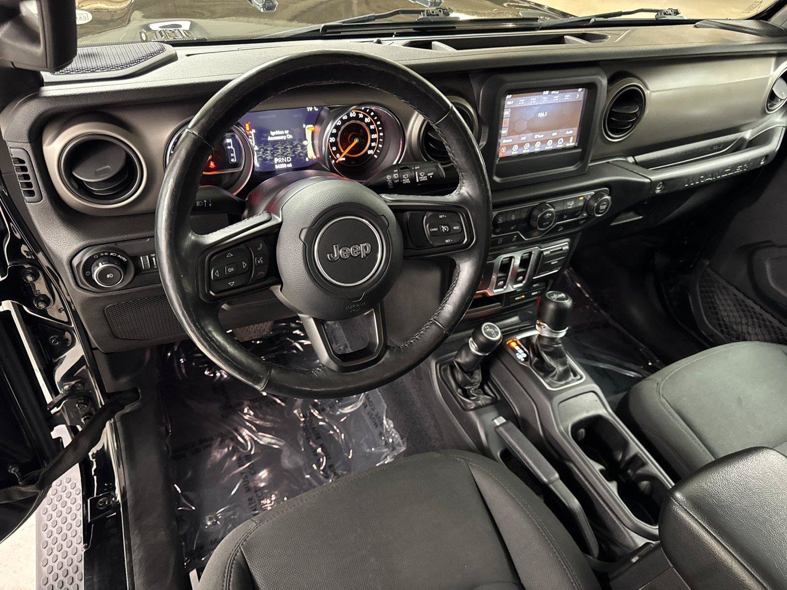 Used 2018 Jeep Wrangler Sport AWD/4WD image 13