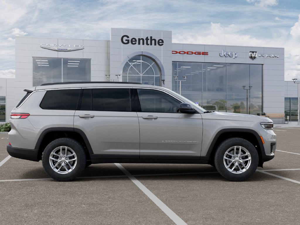 New 2026 Jeep Grand Cherokee L 4WD image 21