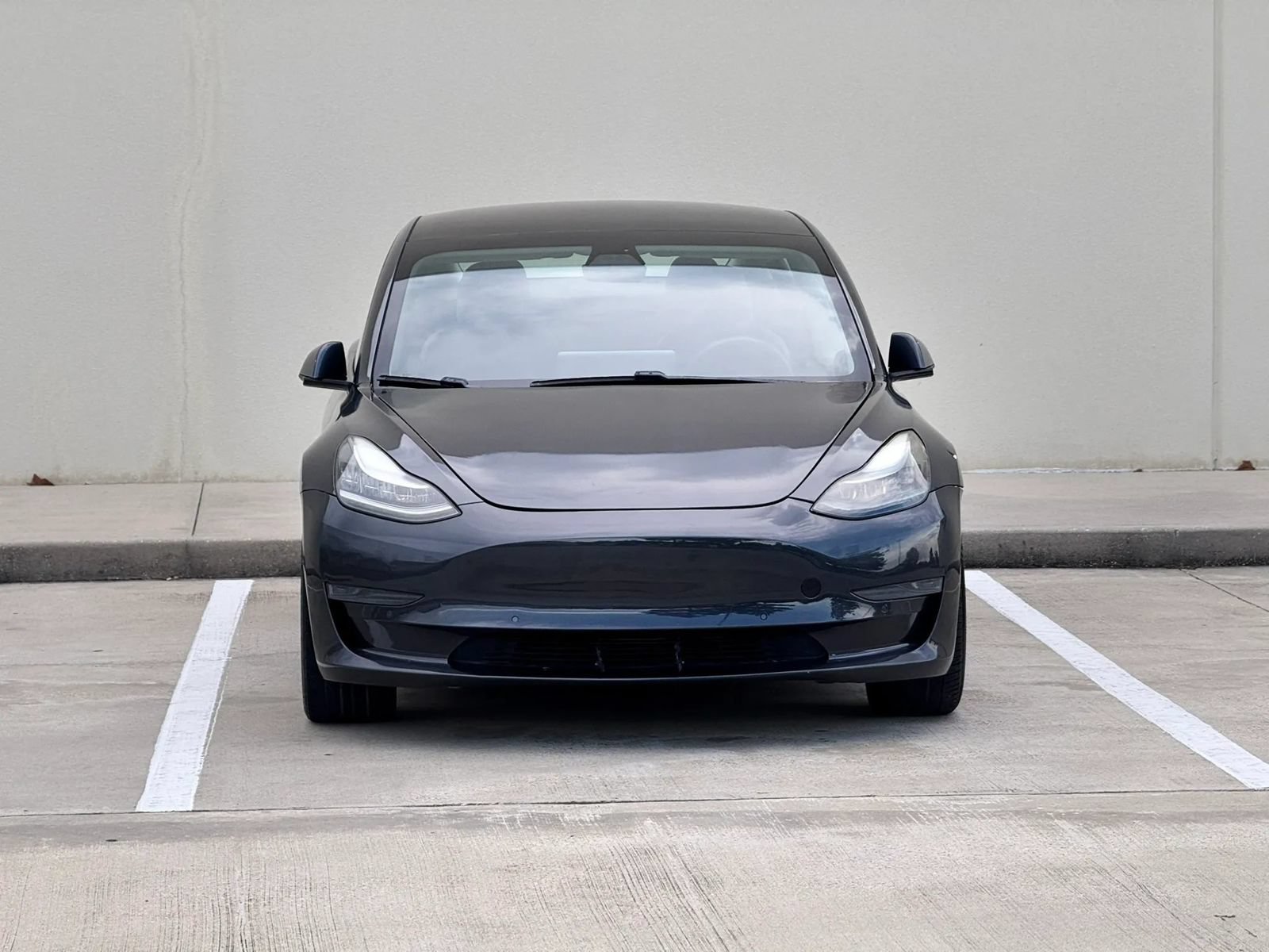 Used 2021 Tesla Model 3 Standard Range Plus RWD image 2