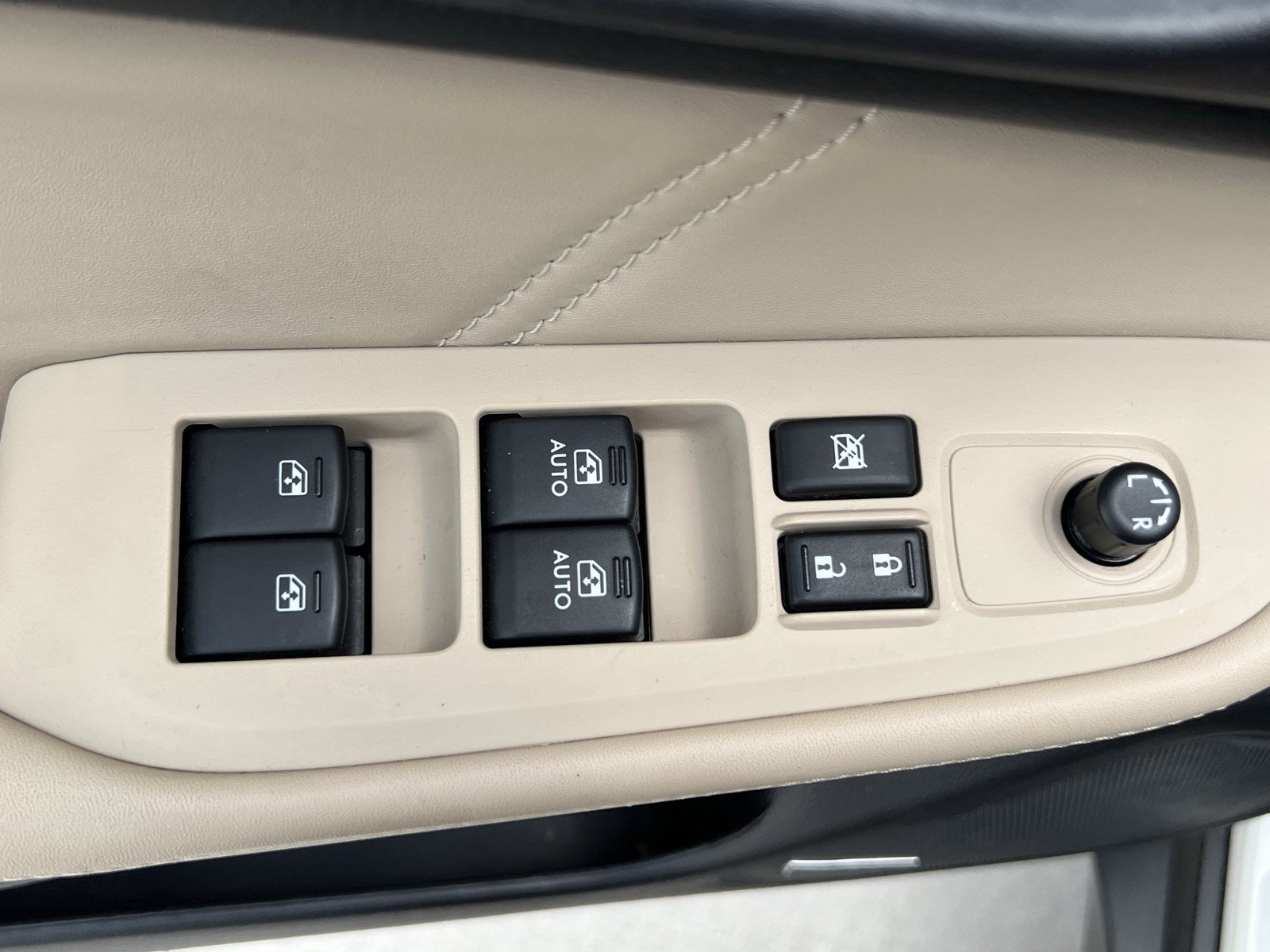 Used 2019 Subaru Outback 2.5i Limited AWD/4WD image 15