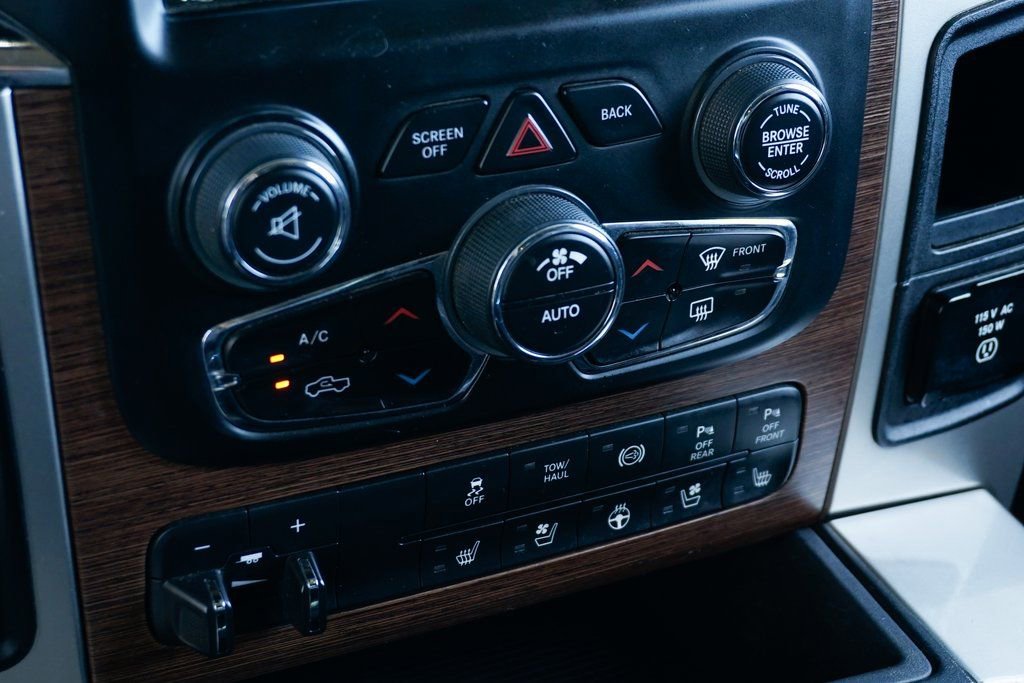 Used 2017 RAM 2500 Laramie w/ Sport Appearance Group image 29