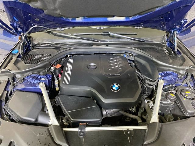 Used 2021 BMW 530i xDrive w/ Premium Package image 16