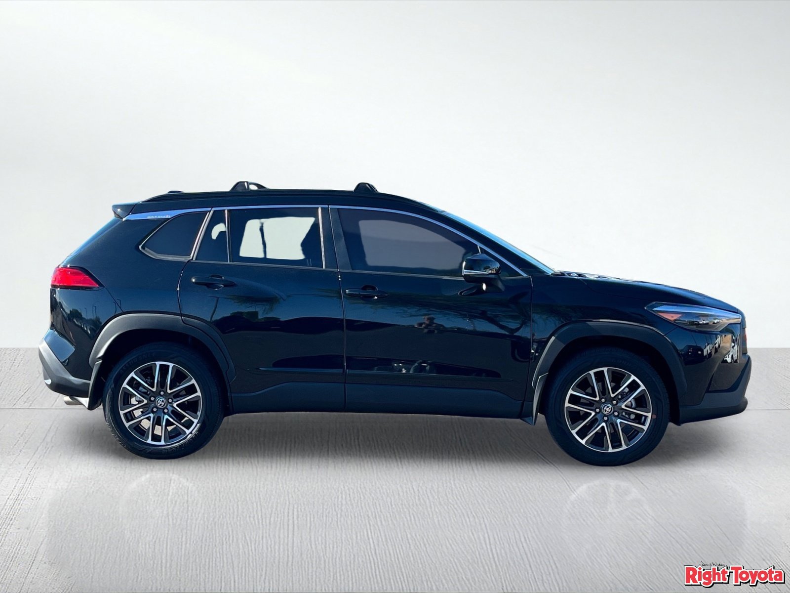 Certified 2026 Toyota Corolla Cross XLE w/ Convenience Package AWD/4WD image 8