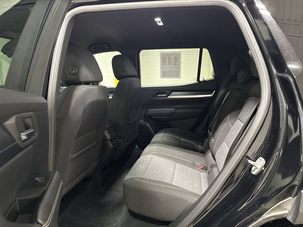 Used 2025 GMC Terrain Elevation AWD/4WD image 23