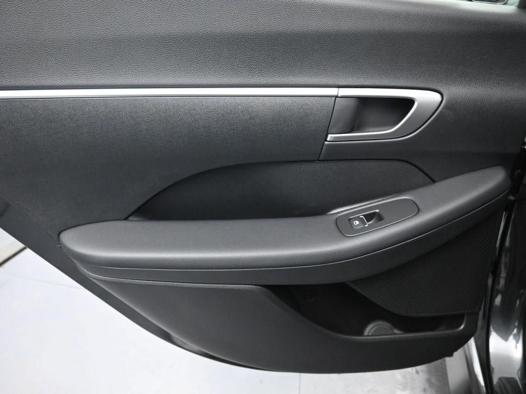 New 2026 Hyundai Sonata SE FWD image 23