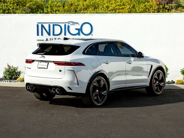 Used 2022 Jaguar F-PACE SVR AWD/4WD image 6
