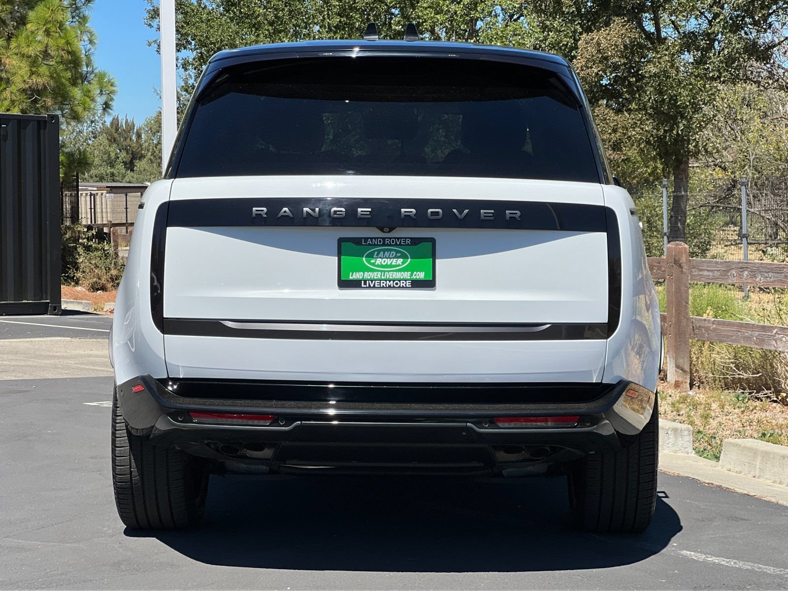 Used 2024 Land Rover Range Rover SE AWD/4WD image 5