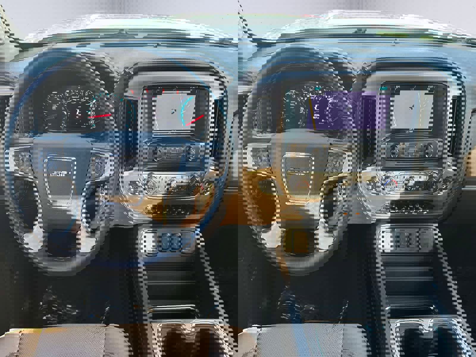 Used 2017 GMC Sierra 2500 Denali w/ Suspension Package, Off-Road image 15