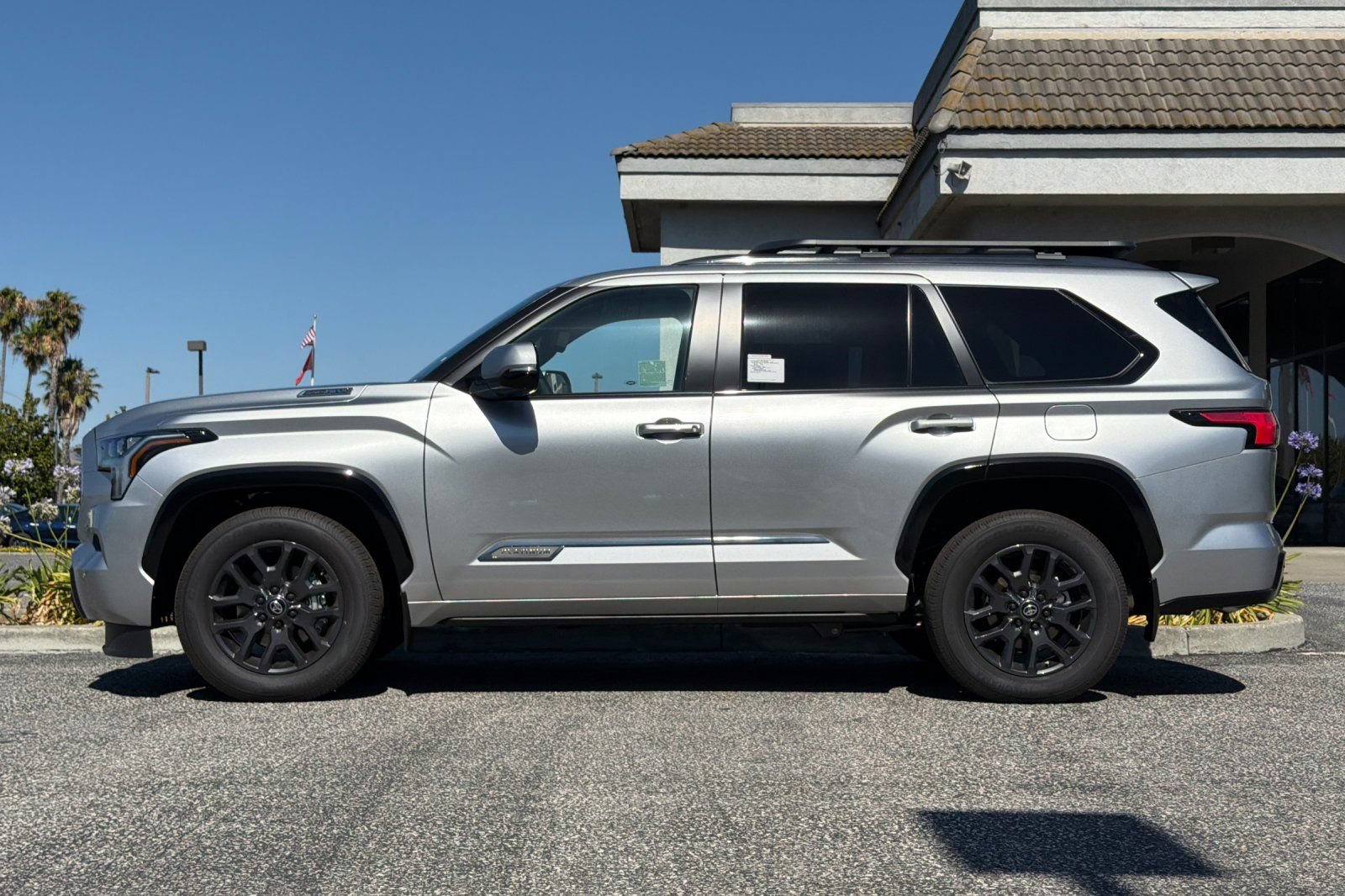 New 2026 Toyota Sequoia Platinum w/ Tow Technology Package AWD/4WD image 7