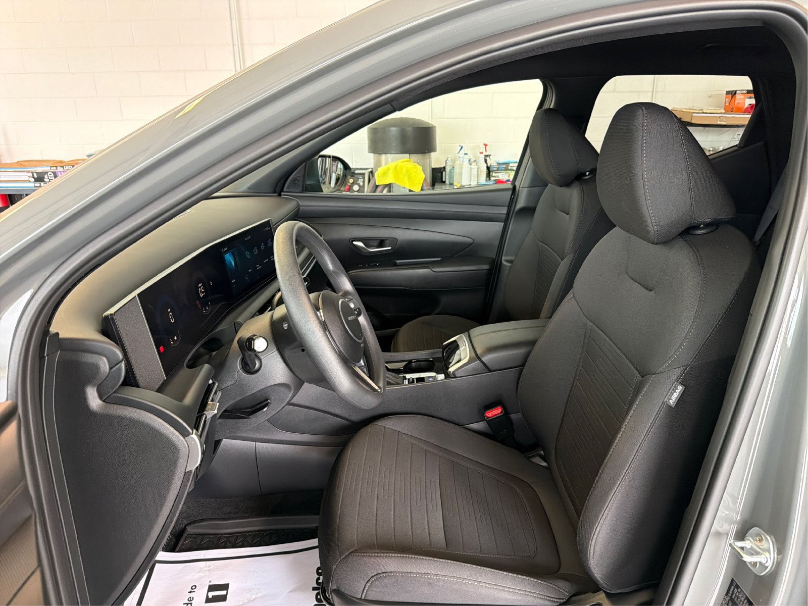 Certified 2026 Hyundai Santa Cruz SE AWD/4WD image 9