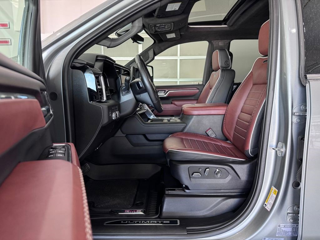 Certified 2024 GMC Sierra 3500 Denali Ultimate AWD/4WD image 13