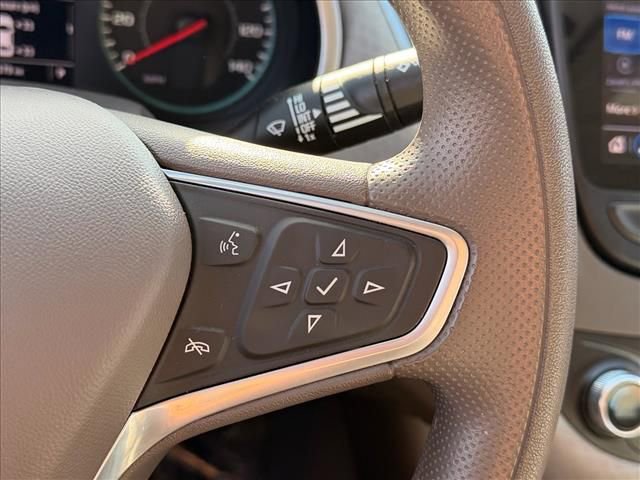 Used 2022 Chevrolet Malibu LT image 14