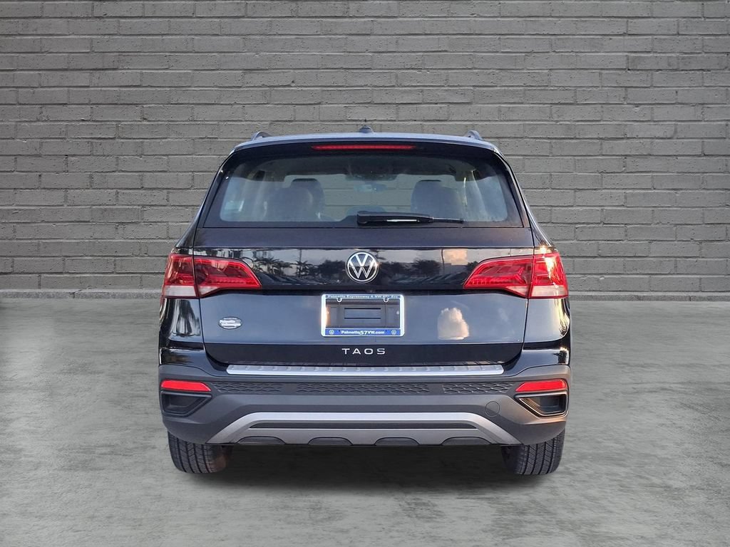 Used 2024 Volkswagen Taos S FWD image 11