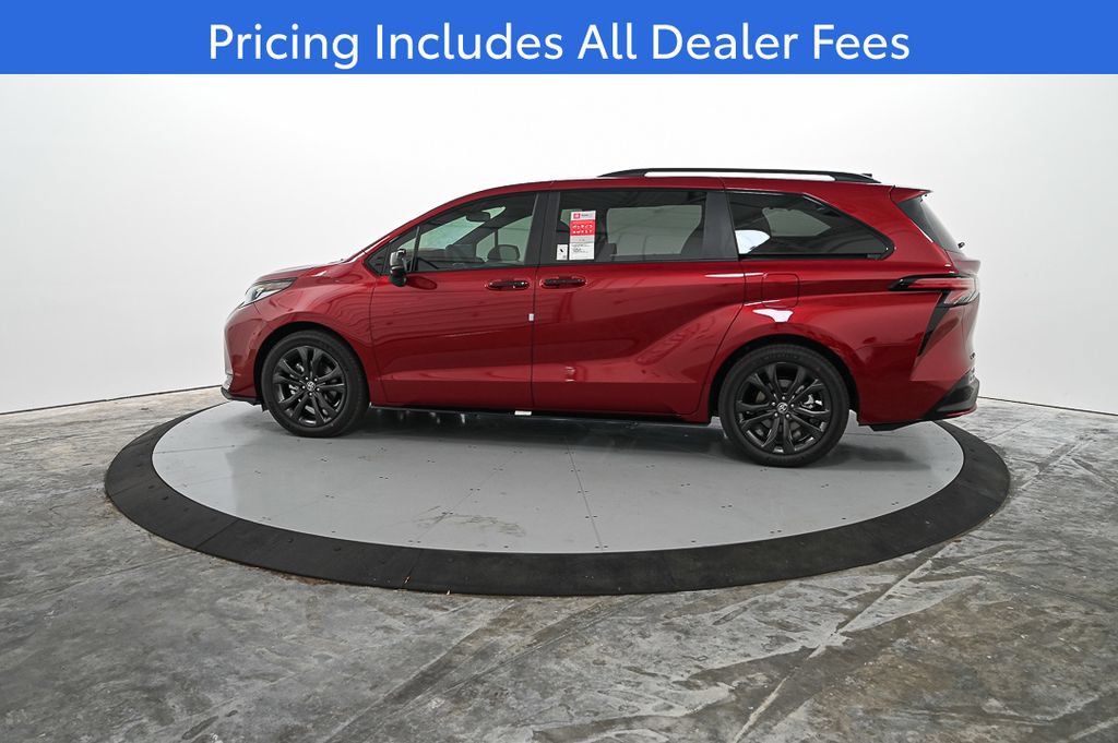 New 2026 Toyota Sienna XSE FWD image 10