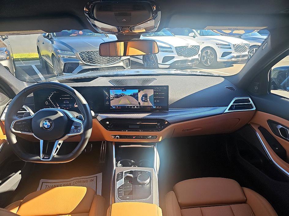 Used 2025 BMW 330i Sedan w/ M Sport Package image 35