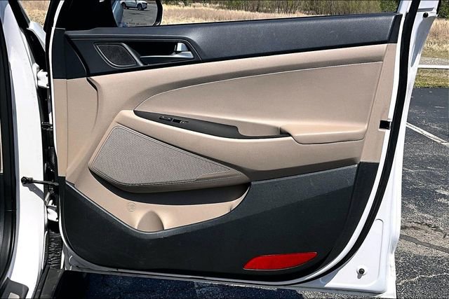 Used 2016 Hyundai Tucson Limited image 28