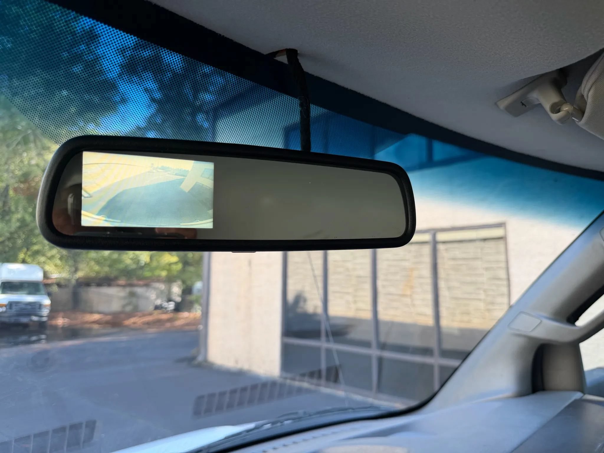 Used 2019 Chevrolet Express 3500 w/ Driver Convenience Package RWD image 27
