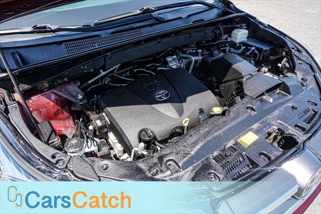 Used 2017 Toyota Highlander Limited Platinum AWD/4WD image 39