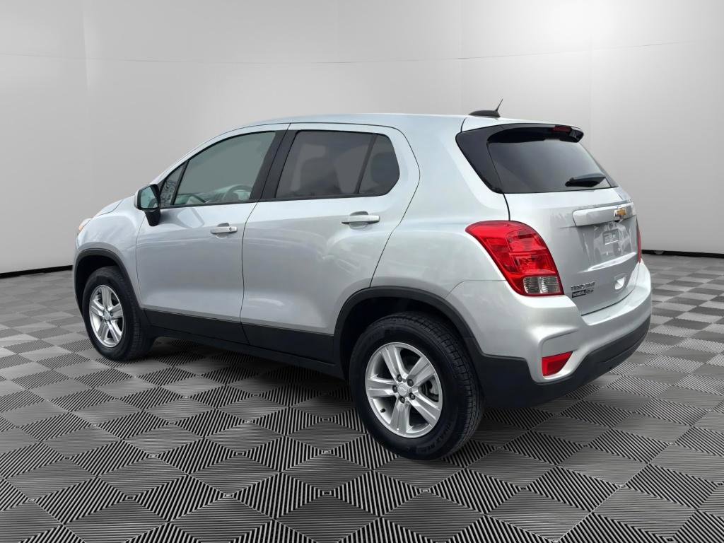 Used 2020 Chevrolet Trax LS w/ Tint and Cruise Package image 3