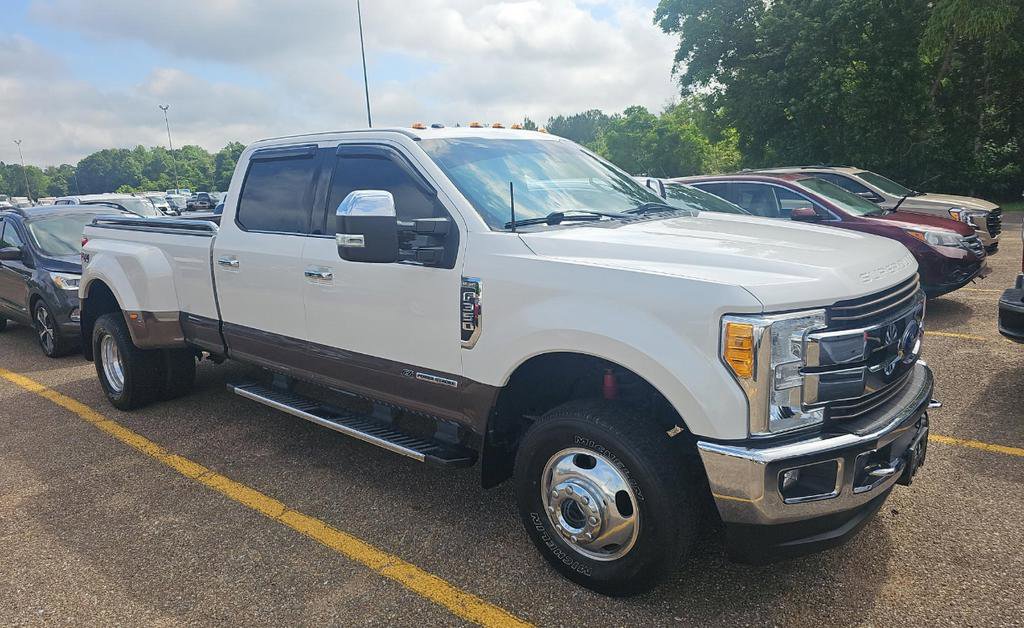 Used 2017 Ford F350 King Ranch w/ Chrome Package AWD/4WD image 1