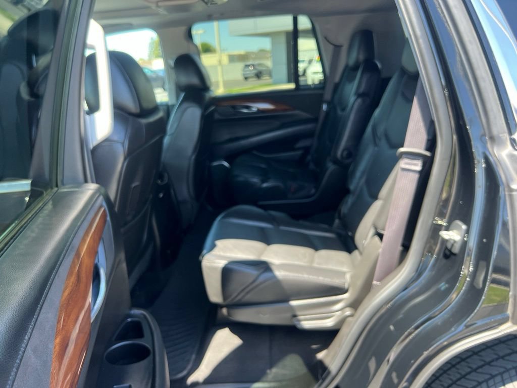 Used 2015 Cadillac Escalade Premium AWD/4WD image 26