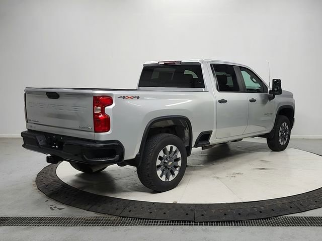 Used 2023 Chevrolet Silverado 2500 Custom w/ Custom Convenience Package AWD/4WD image 7