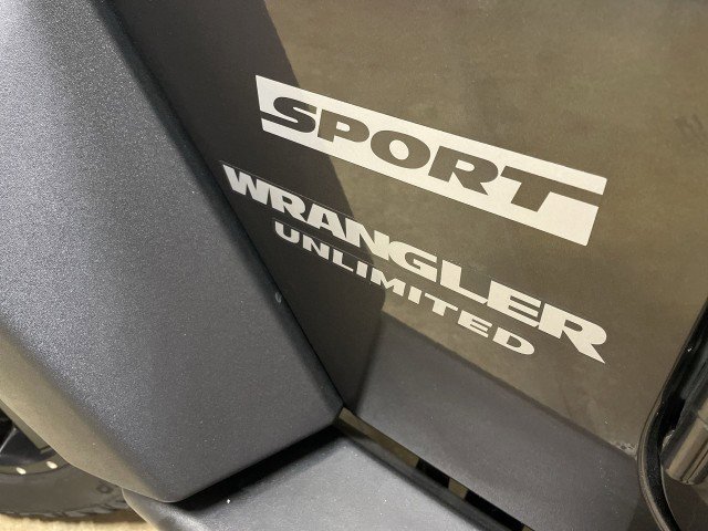 Used 2017 Jeep Wrangler Unlimited Sport image 29
