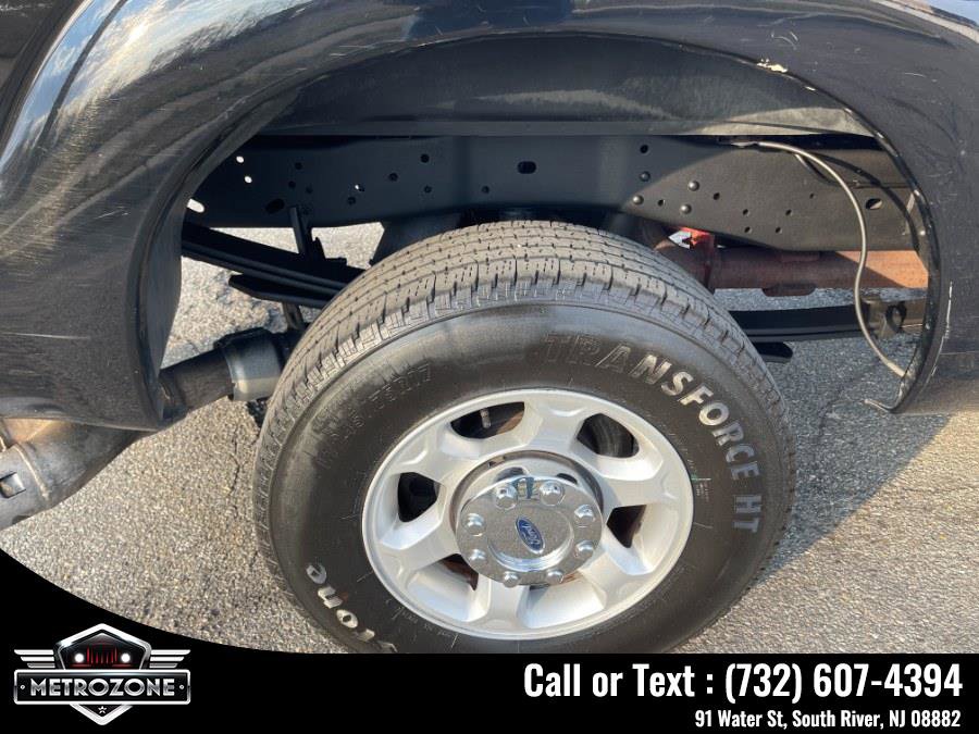 Used 2016 Ford F250 XL w/ XL Appearance Package image 14