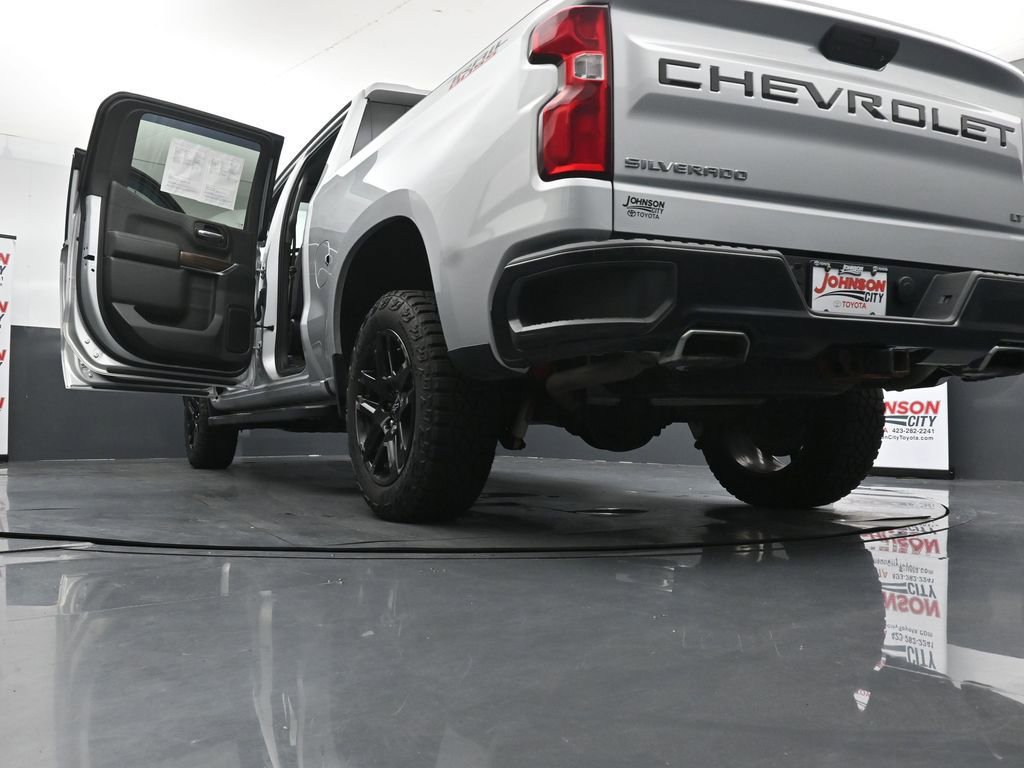 Used 2021 Chevrolet Silverado 1500 LT Trail Boss w/ Bed Protection Package AWD/4WD image 49