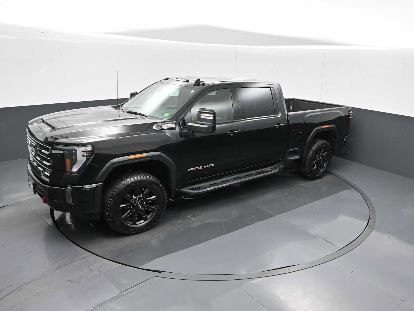 Used 2024 GMC Sierra 2500 AT4 w/ AT4 Preferred Package AWD/4WD image 22