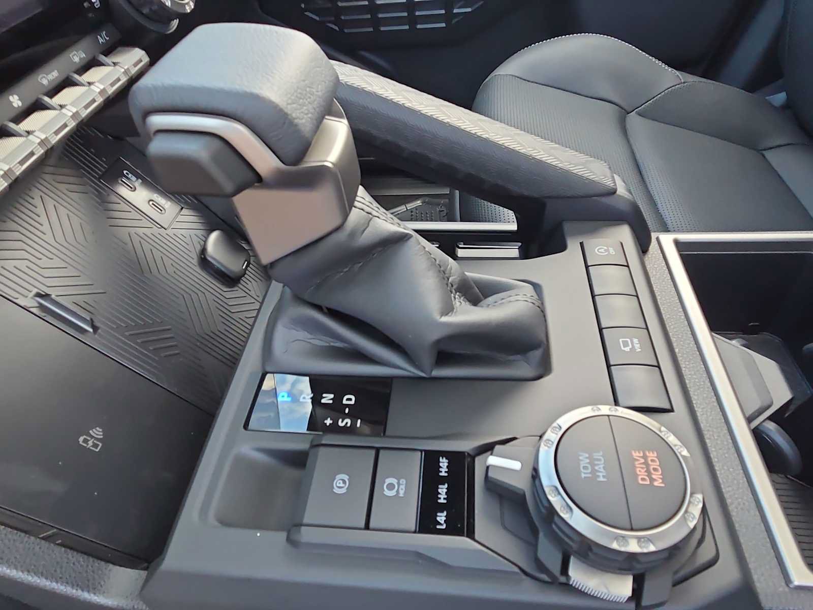 New 2026 Toyota 4Runner Limited AWD/4WD image 21