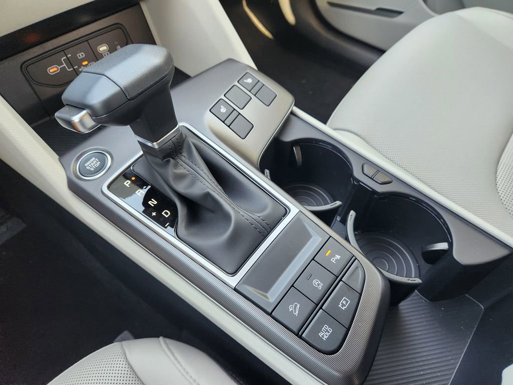 New 2026 Kia Sportage EX image 15
