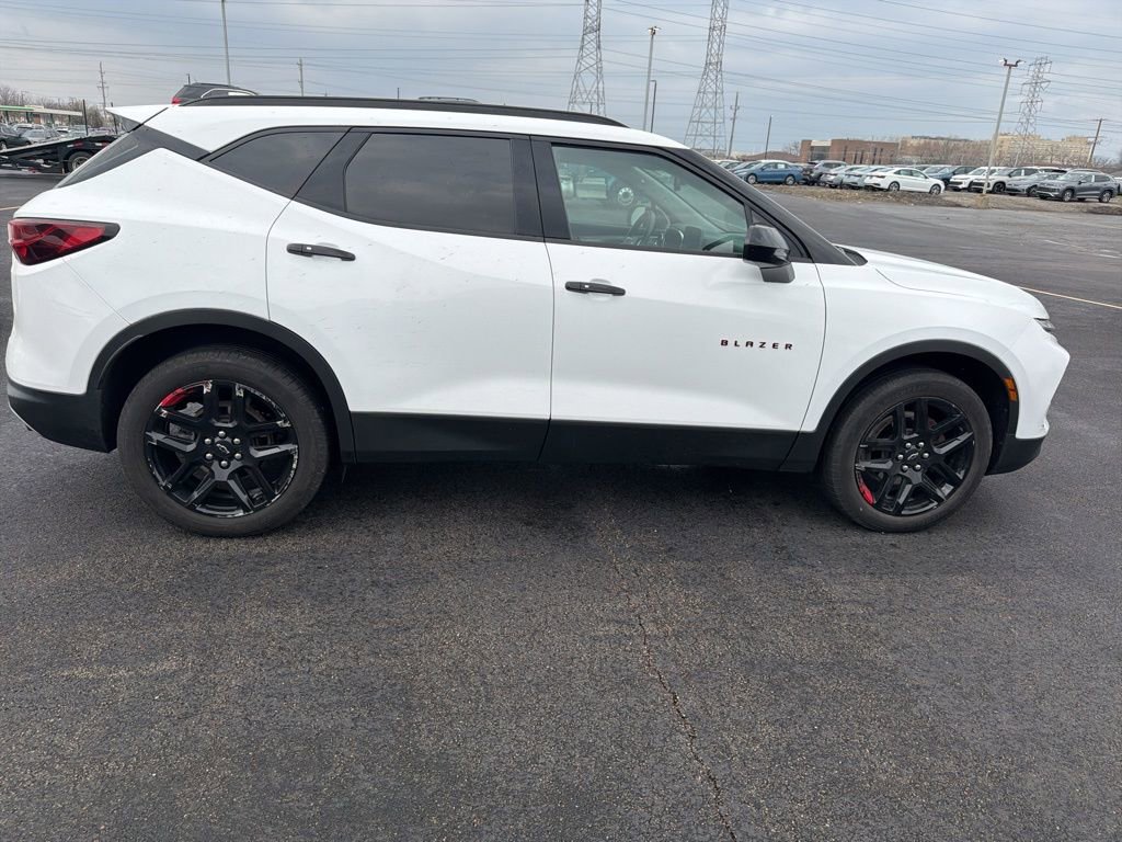 Used 2023 Chevrolet Blazer LT w/ Convenience Package image 5
