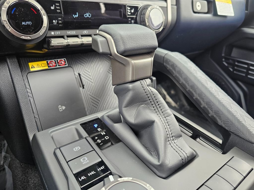 New 2026 Toyota 4Runner 4WD image 38