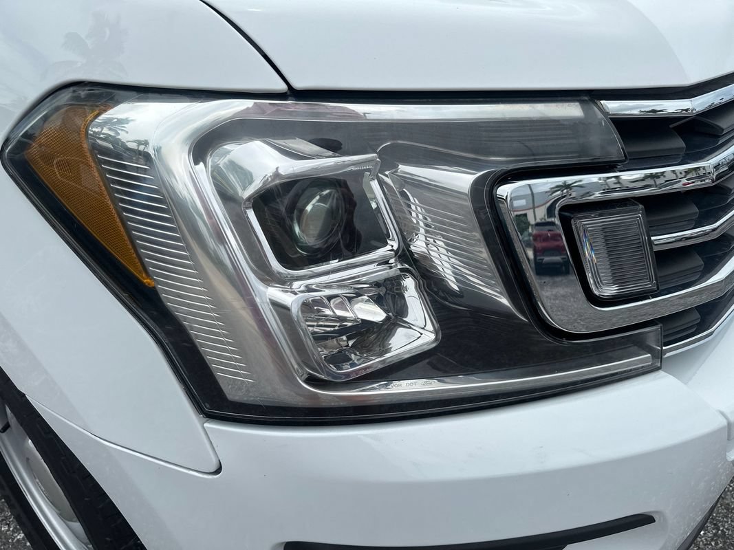Used 2020 Ford Expedition XL AWD/4WD image 11