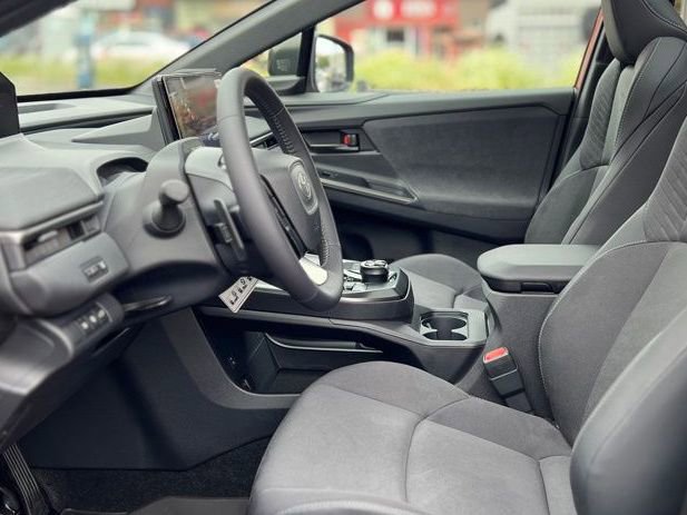 New 2026 Toyota C-HR AWD/4WD image 10