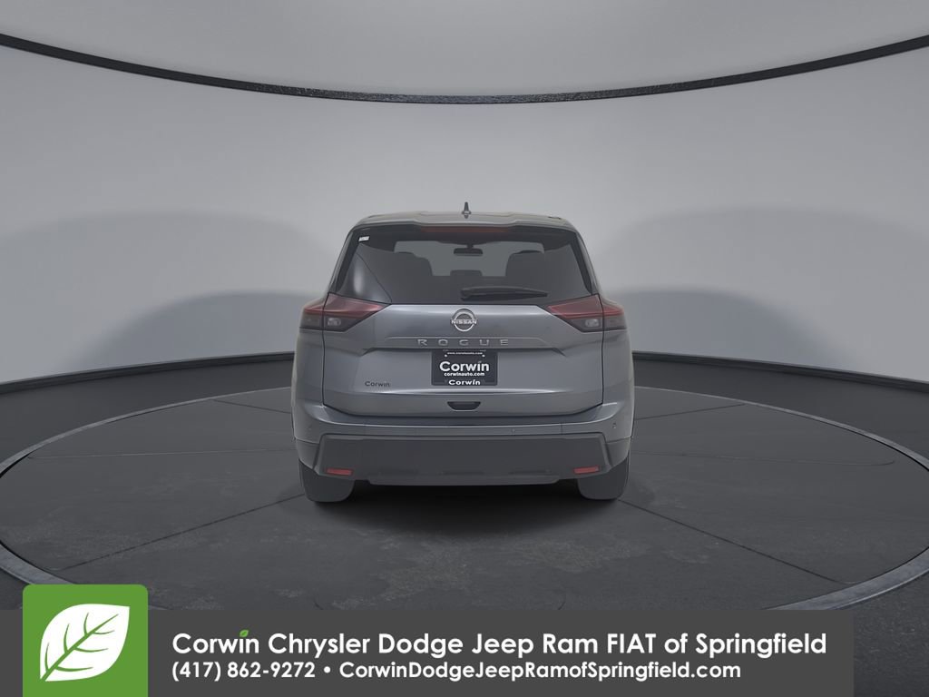 Used 2025 Nissan Rogue SV FWD image 13