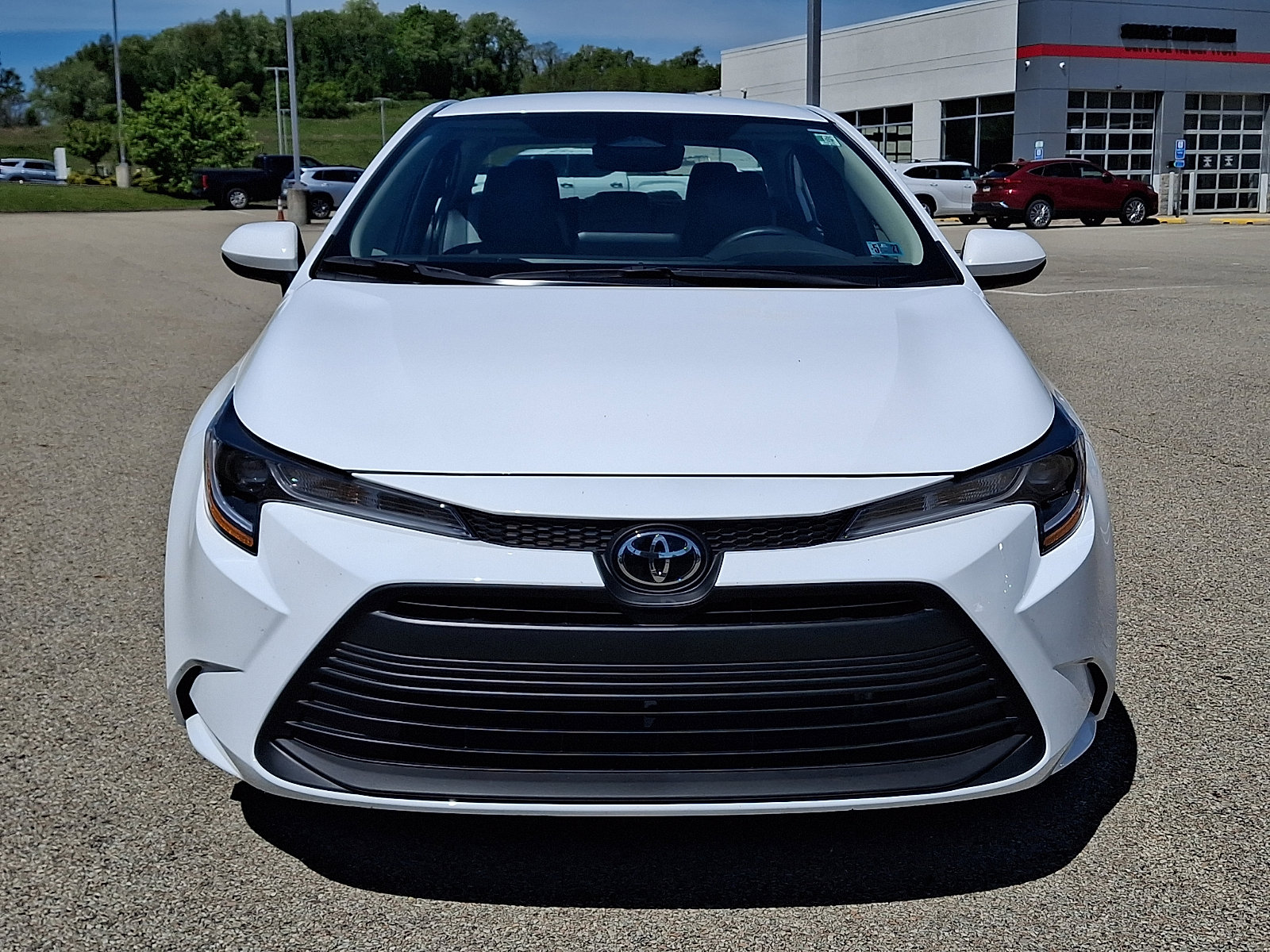 Used 2026 Toyota Corolla LE w/ LE Premium Package FWD image 2
