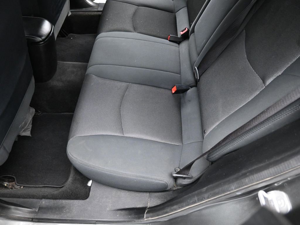 Used 2012 Dodge Avenger SXT image 22