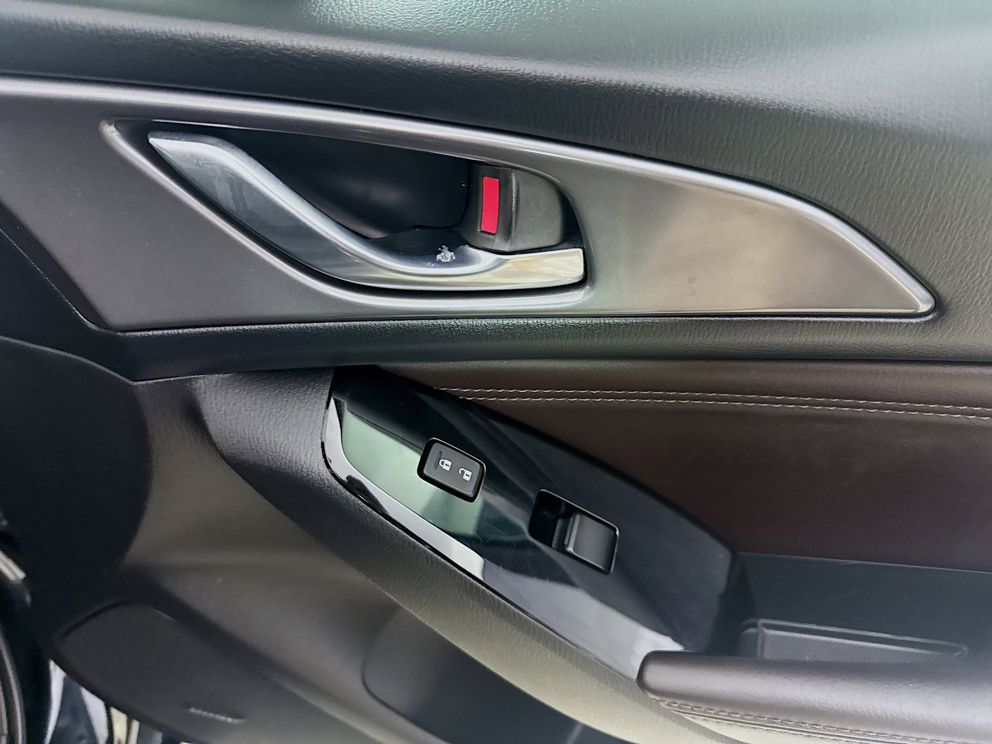 Used 2018 MAZDA MAZDA3 Grand Touring w/ Premium Equipment Package image 30