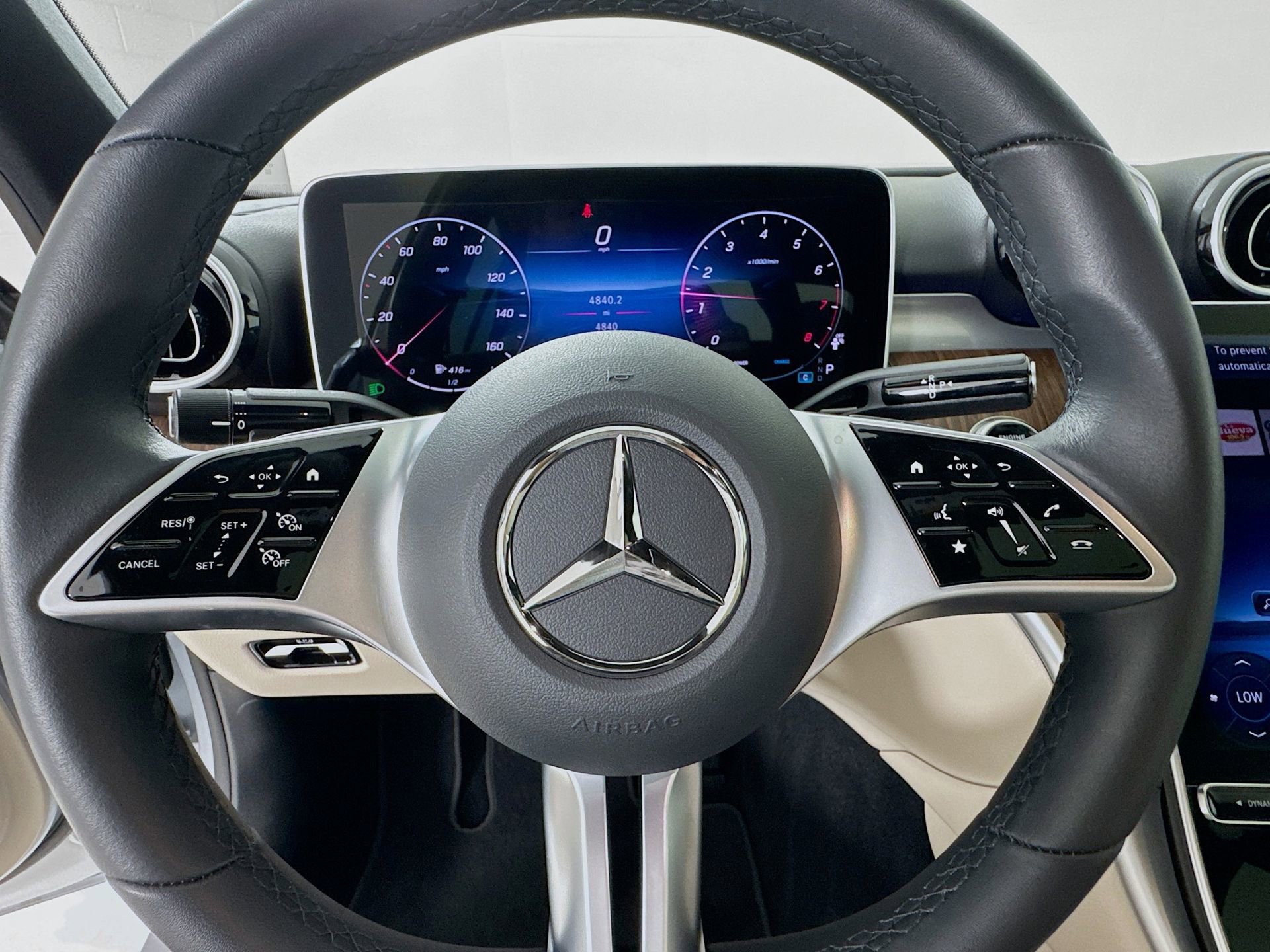 Used 2025 Mercedes-Benz C 300 Sedan image 12