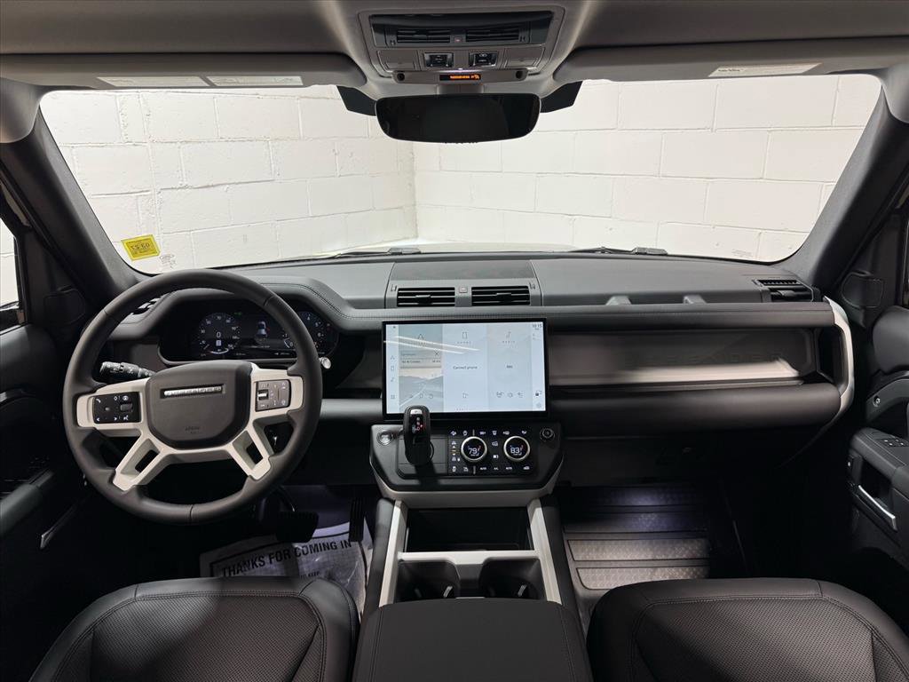 Used 2026 Land Rover Defender 110 S image 36