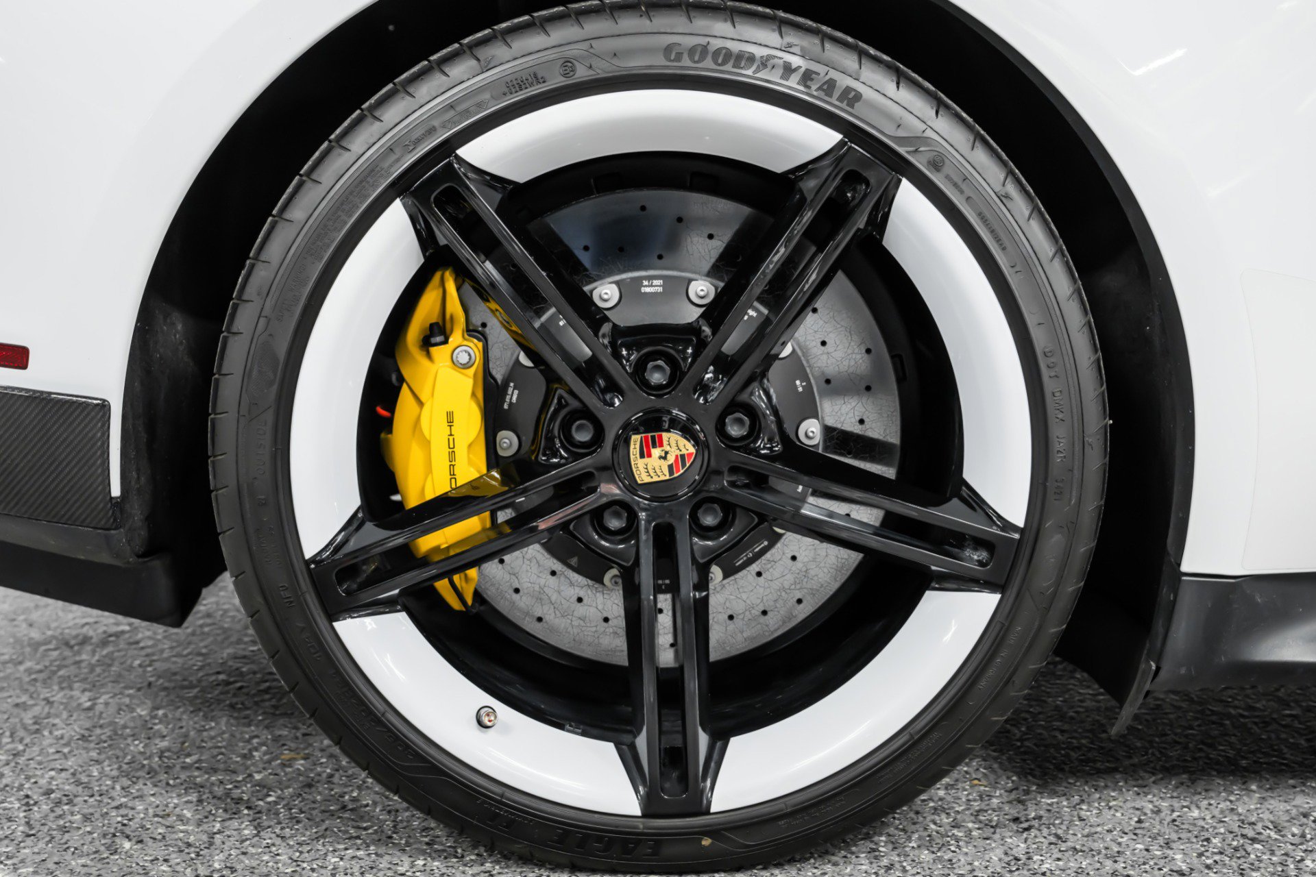 Used 2022 Porsche Taycan Turbo S image 42