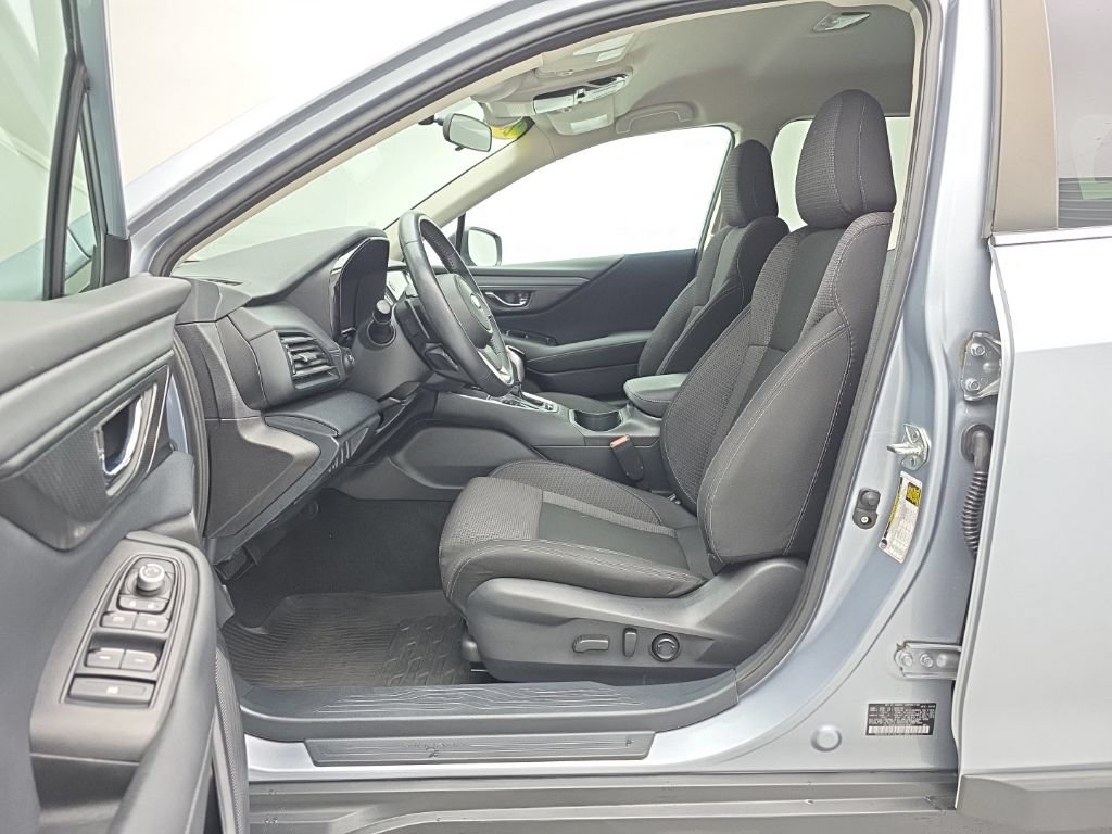 Used 2022 Subaru Outback Premium AWD/4WD image 10