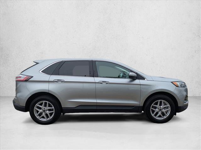 Used 2023 Ford Edge SEL AWD/4WD image 4