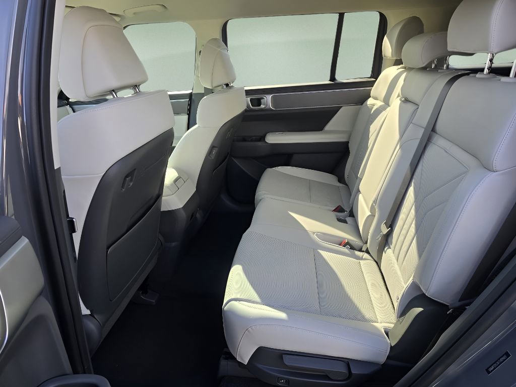 New 2026 Hyundai Santa Fe SEL image 13