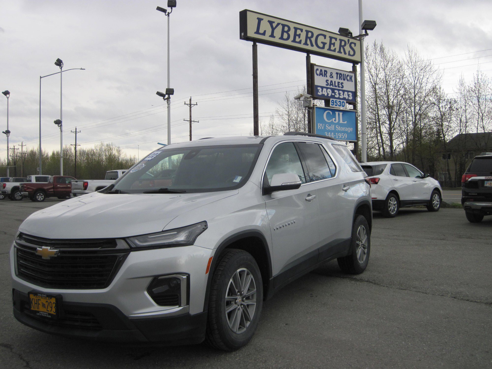 Used 2022 Chevrolet Traverse LT