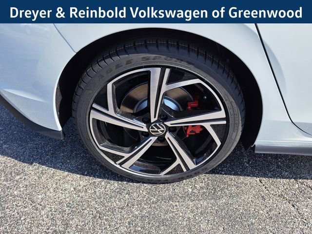 New 2025 Volkswagen GTI SE image 3